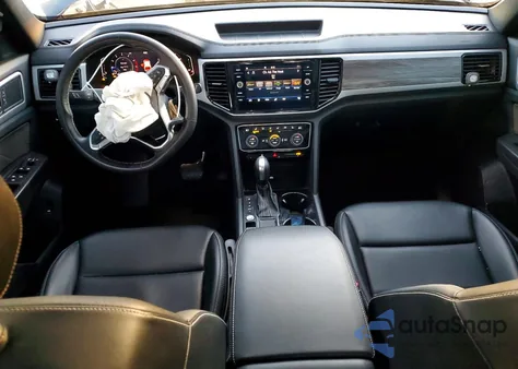 2022 Volkswagen Atlas Cross Sport Se z USA, uszkodzony, nr VIN 1V2JC2CA9NC210001